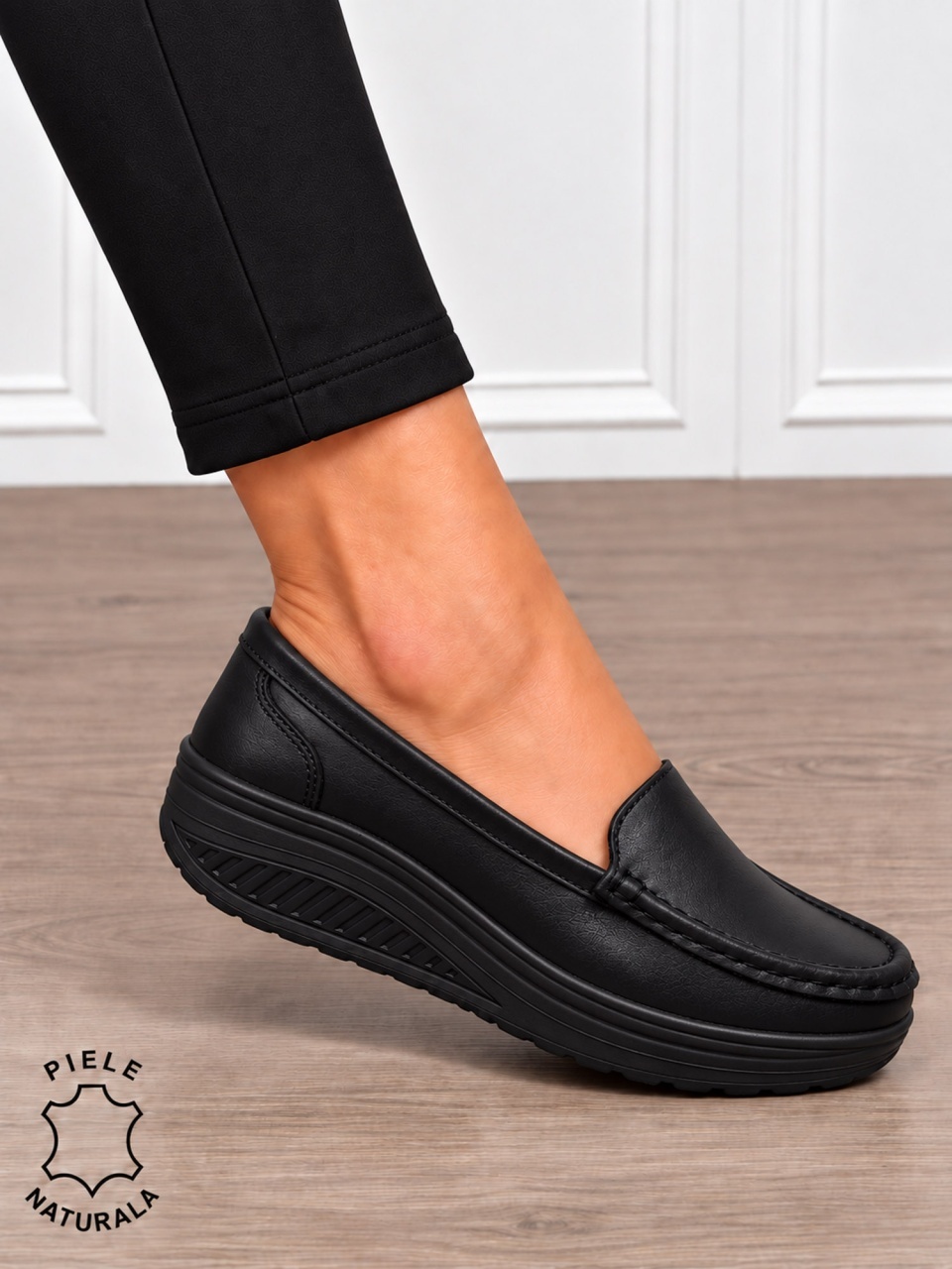 Mocasini dama din piele naturala cu siret si talpa groasa CRL1859 NEGRU