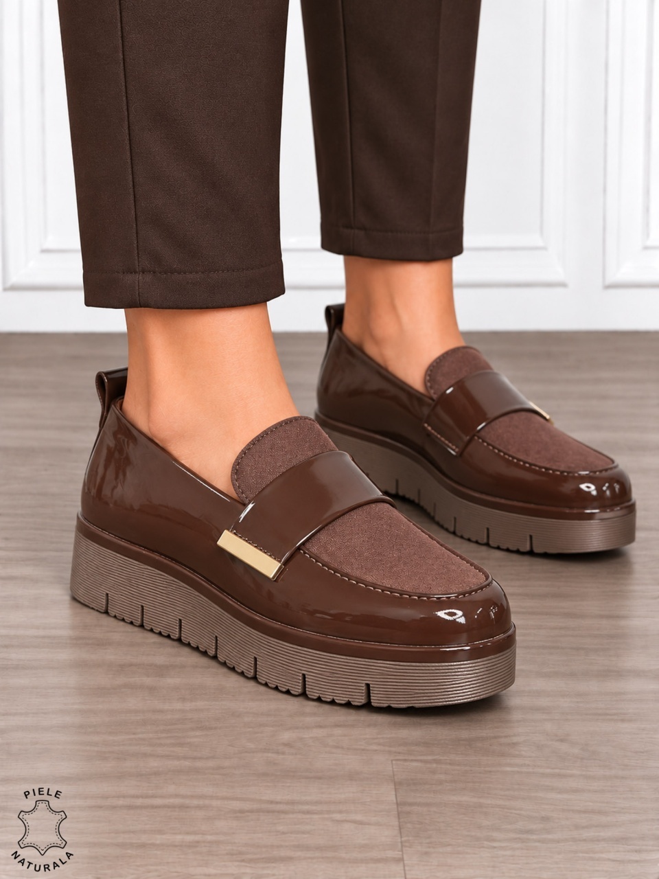 Mocasini dama din piele naturala lacuita cu stil clasic CRL1915 CAFENIU