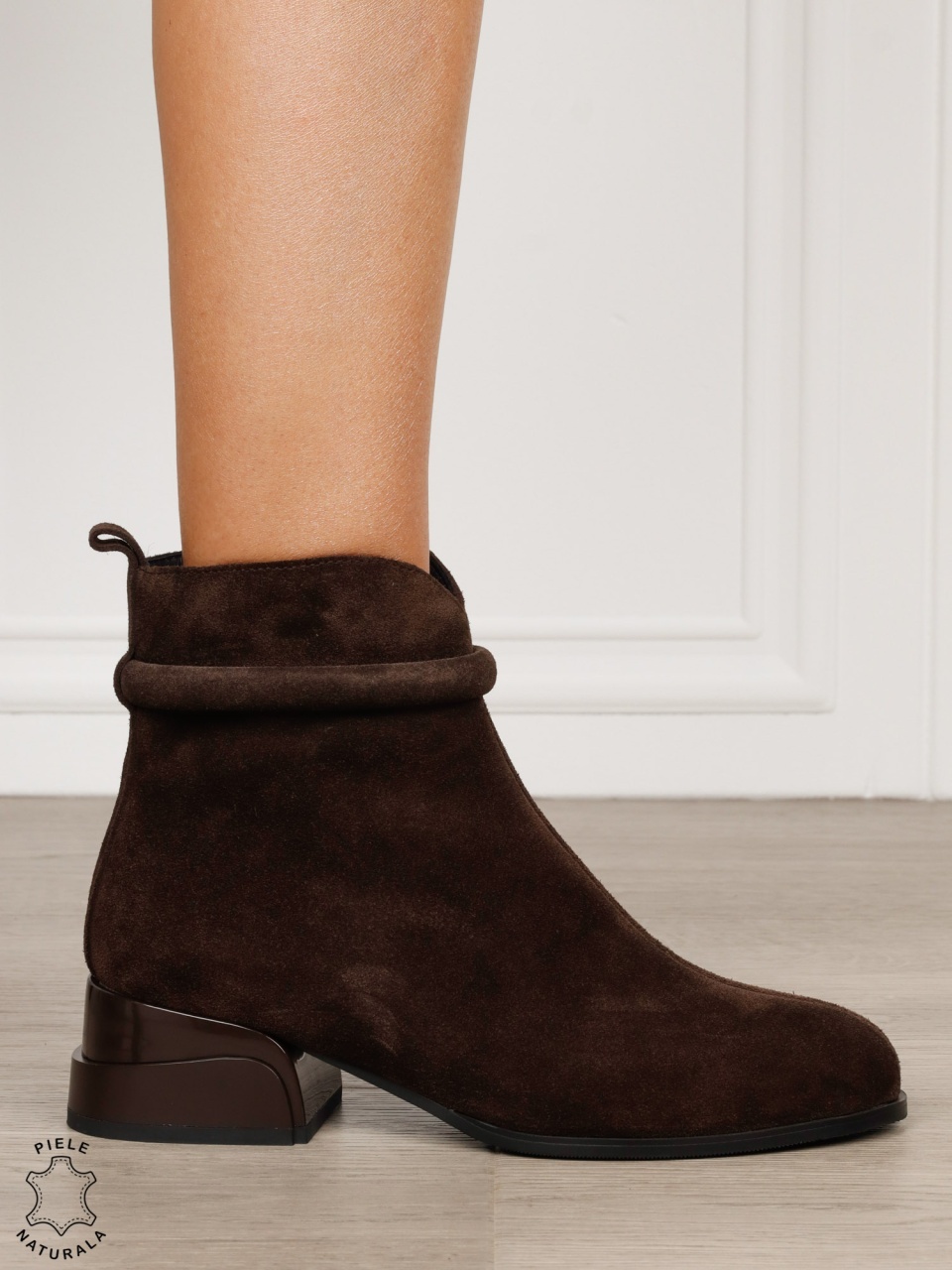 Botine dama din piele naturala Intoarsa cu detaliu decorativ la glezna CRL1826 CAFENIU