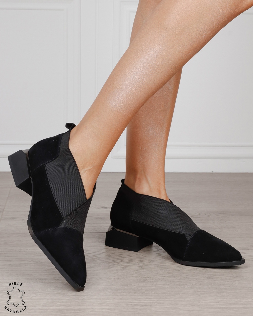 Botine dama din piele naturala Intoarsa cu elastic frontal CRL1883 NEGRU